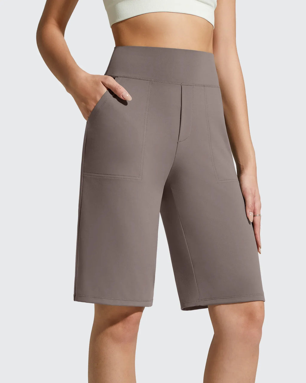 EverGoing Bermuda Pockets Knee Length Shorts 10"