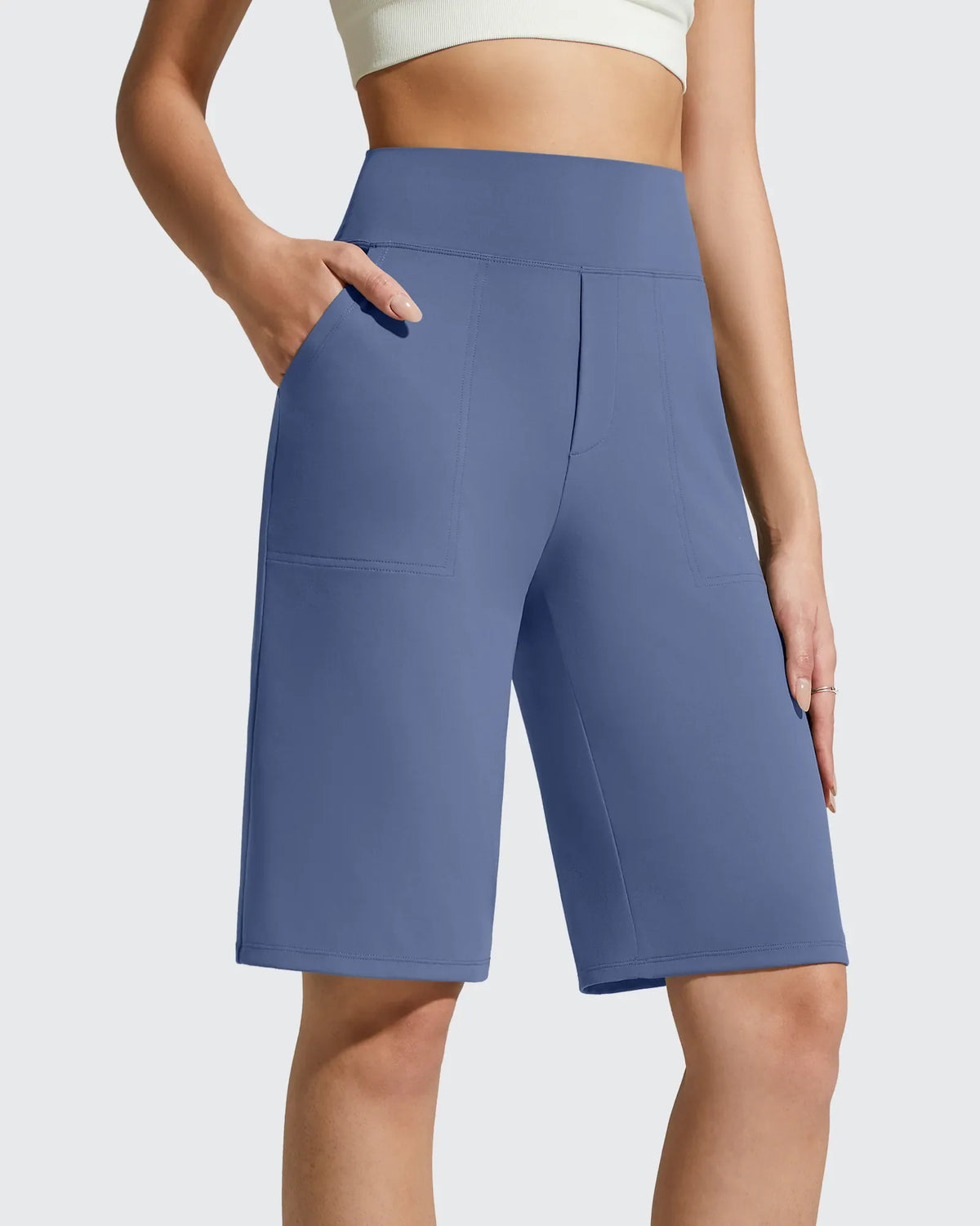 EverGoing Bermuda Pockets Knee Length Shorts 10"