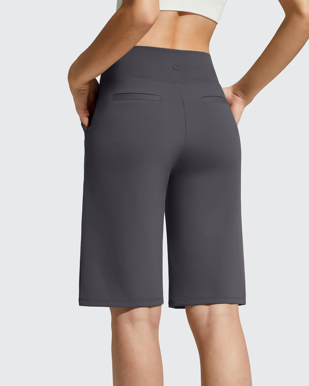 EverGoing Bermuda Pockets Knee Length Shorts 10"
