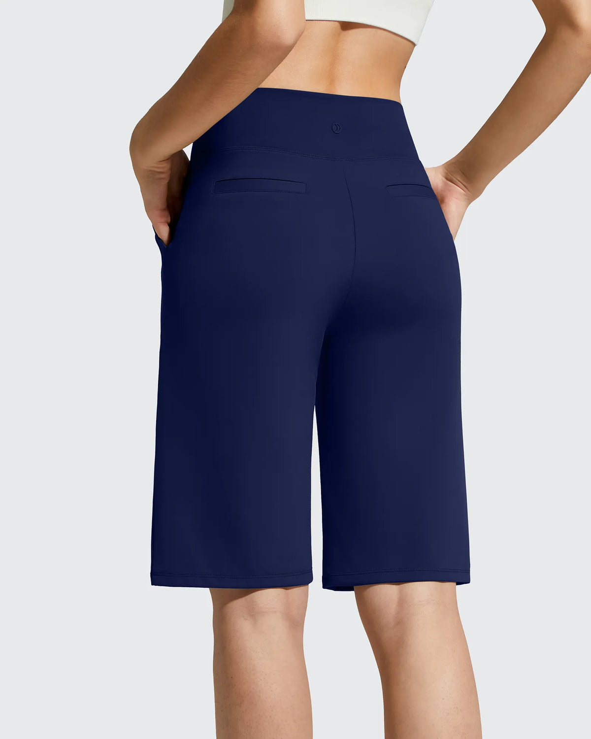 EverGoing Bermuda Pockets Knee Length Shorts 10"