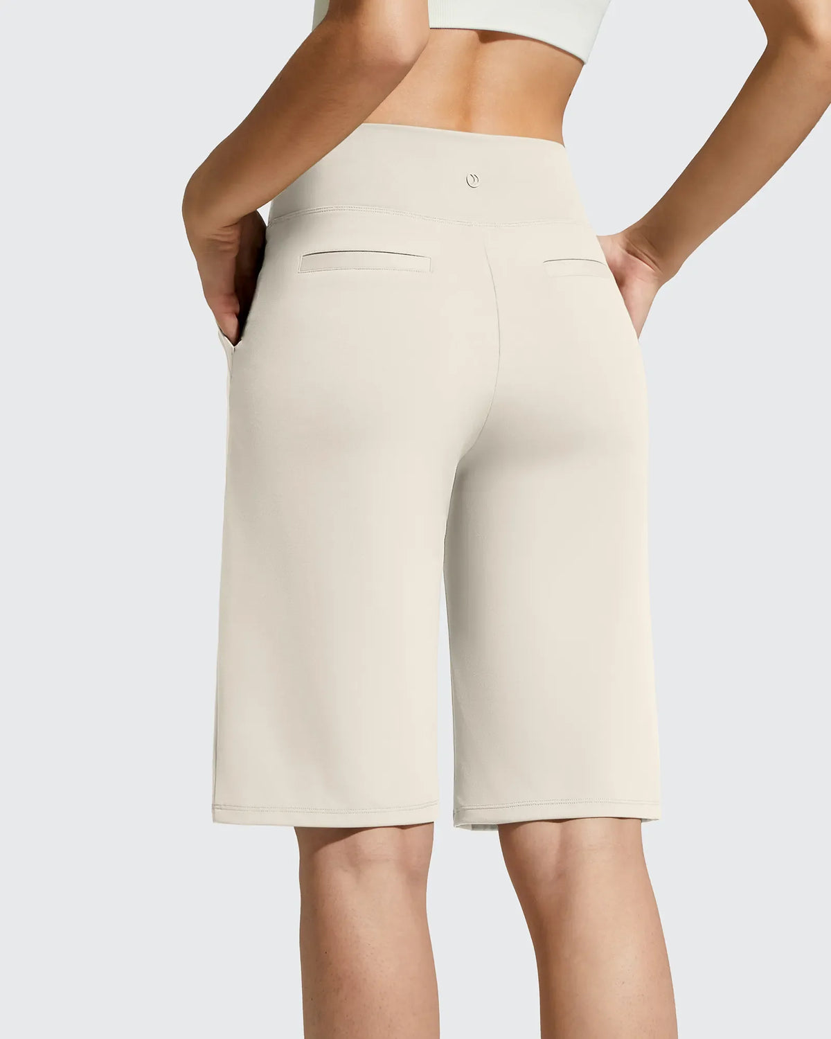EverGoing Bermuda Pockets Knee Length Shorts 10"