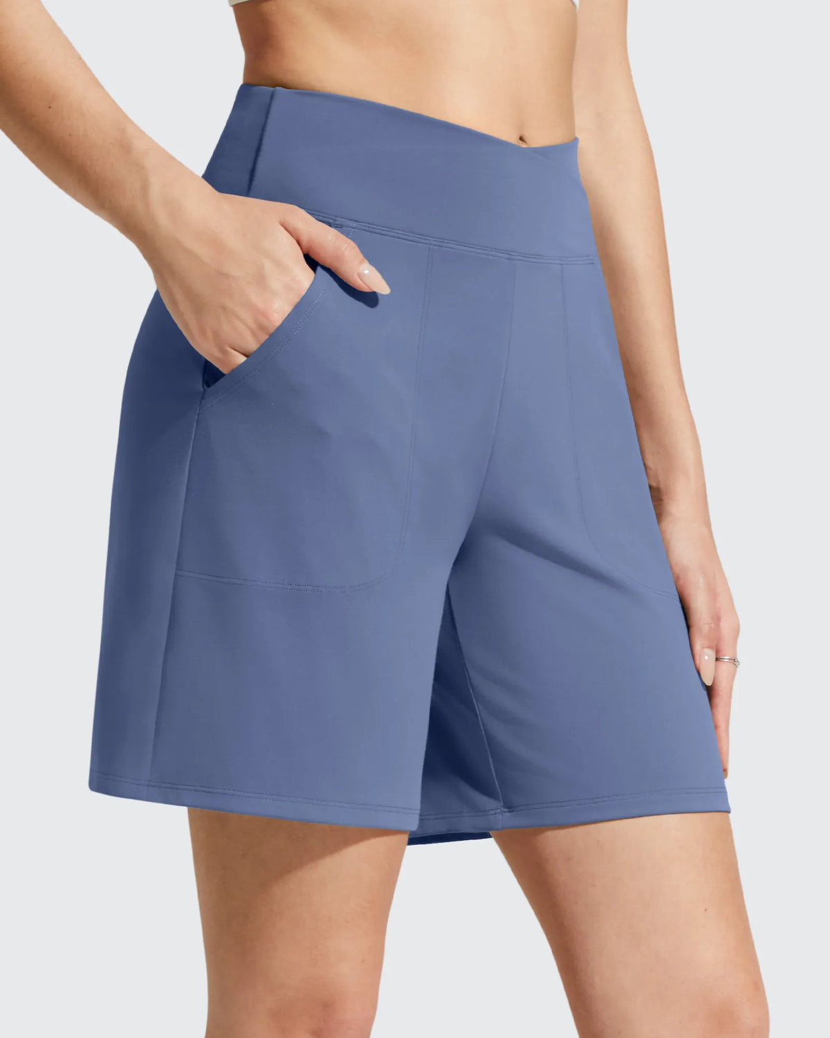 EverGoing Cross Waist Pockets Athletic Shorts 6''