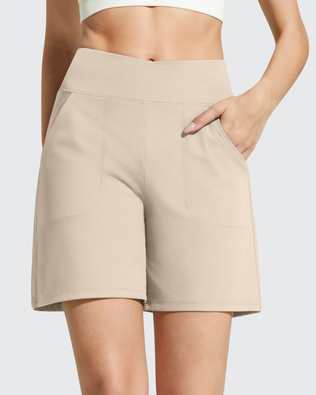 EverGoing Cross Waist Pockets Athletic Shorts 6''