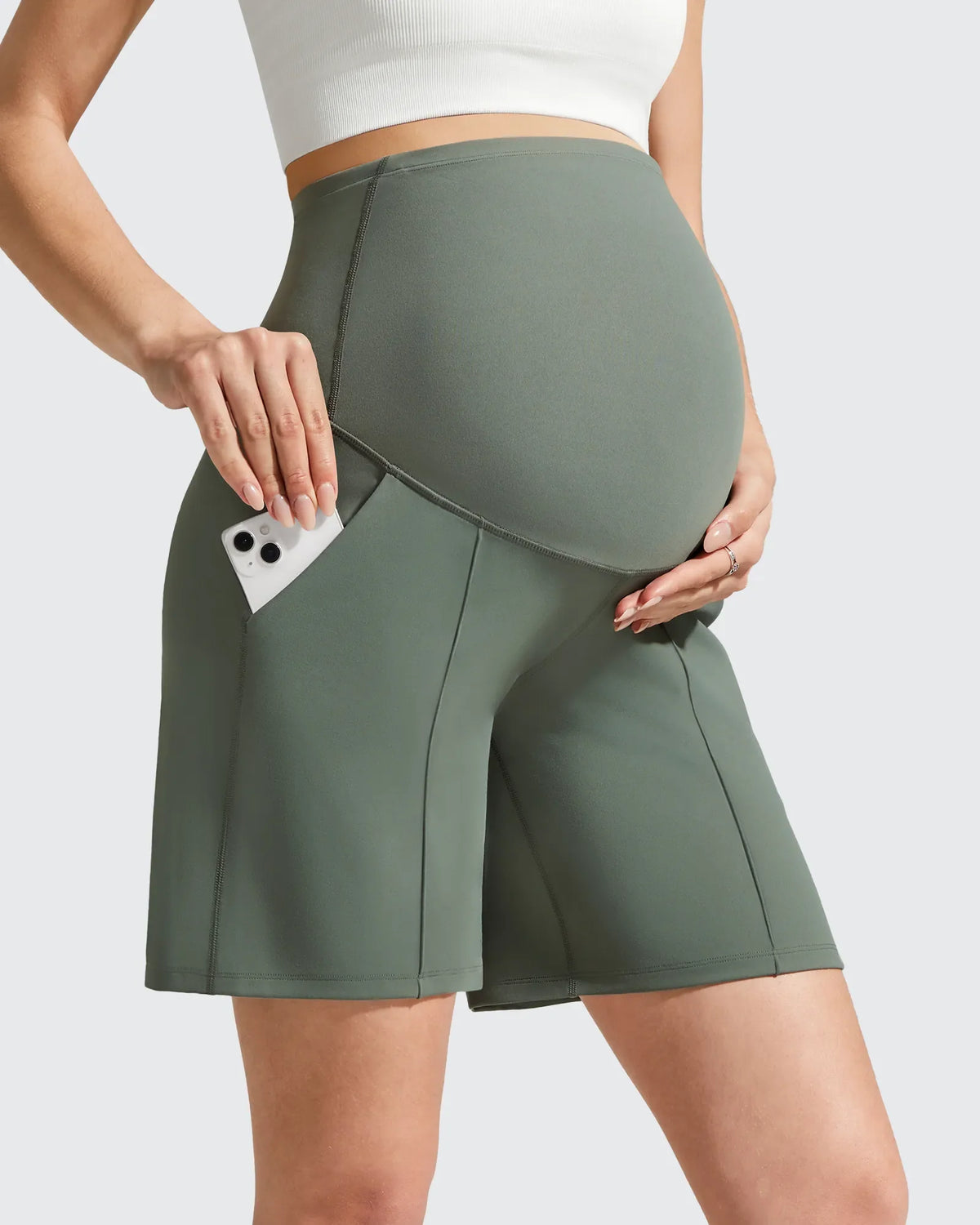 Evergoing Front Pleats Pockets Maternity Shorts