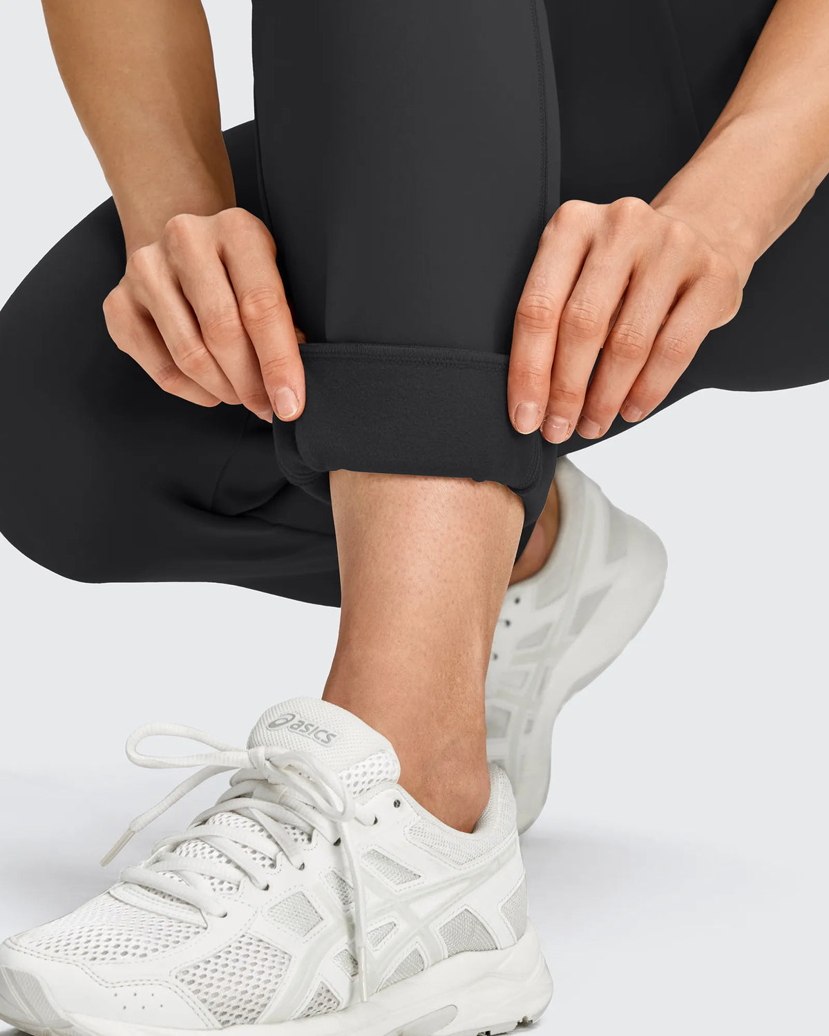 Fleece Lined Elastic Cuff Pockets Workout Joggers
