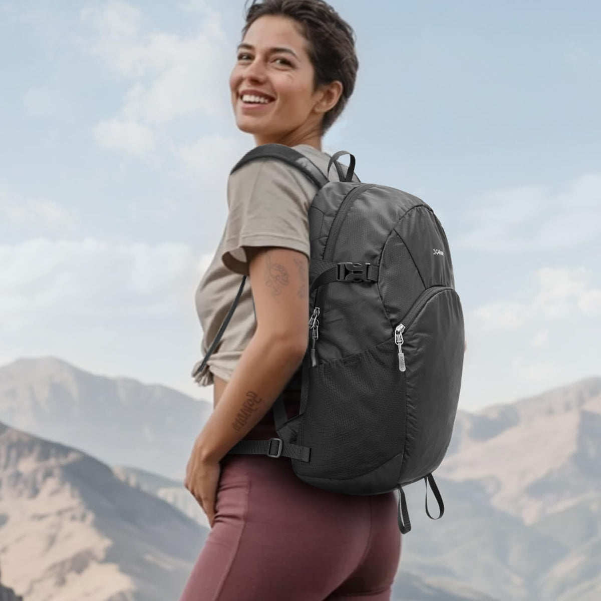 G4Free 25L Packable Hiking Backpack with Thickened Back Panel