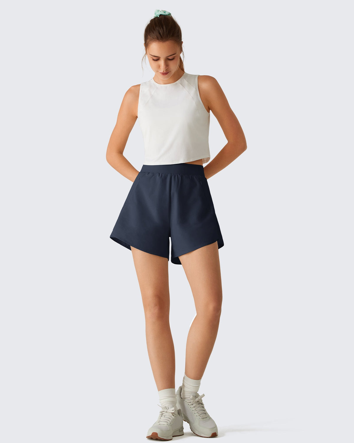 G4Free Chillwhisp 2.5" Dolphin Hem Running Shorts with Pockets