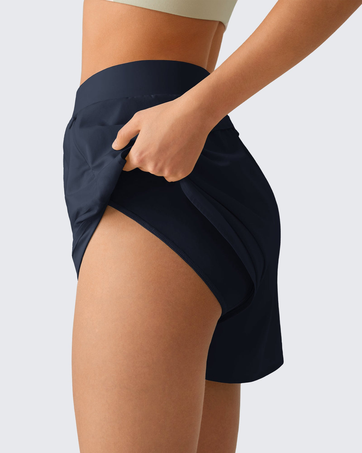 G4Free Chillwhisp 2.5" Dolphin Hem Running Shorts with Pockets
