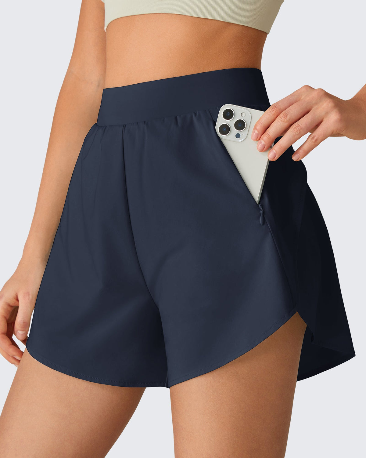 G4Free Chillwhisp 2.5" Dolphin Hem Running Shorts with Pockets