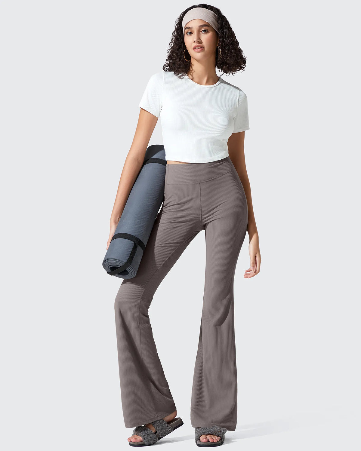 Ribbed High Waisted Pockets Bootcut Leggings
