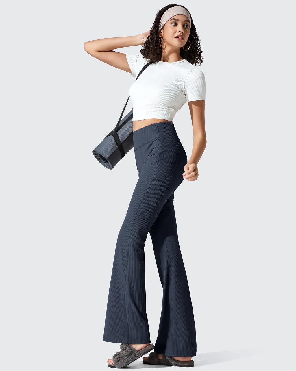 Ribbed High Waisted Pockets Bootcut Leggings
