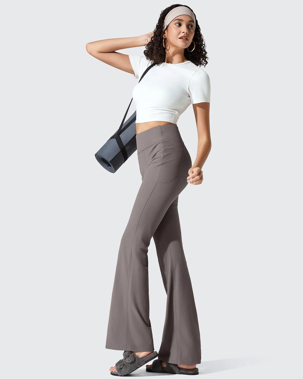 Ribbed High Waisted Pockets Bootcut Leggings