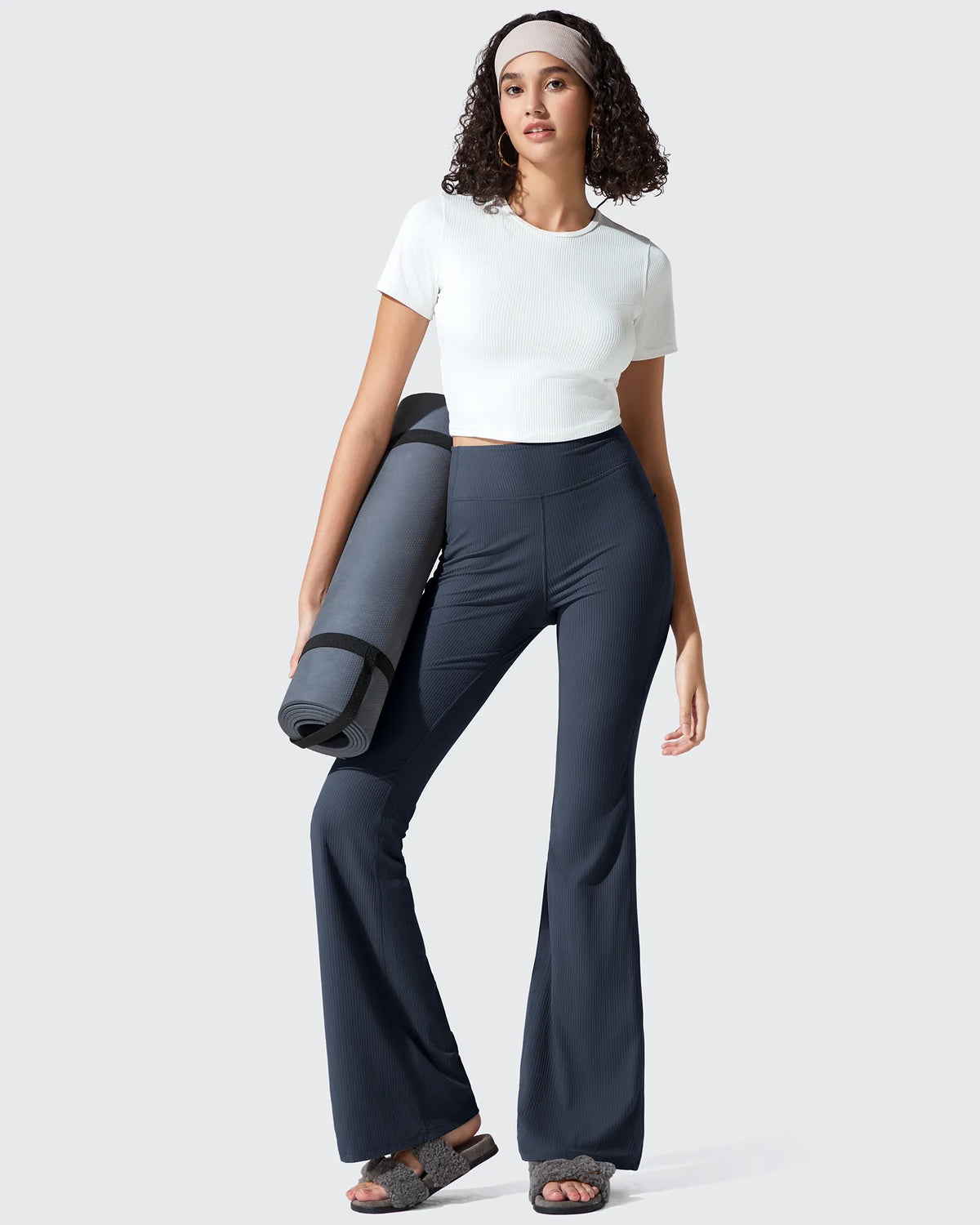 Ribbed High Waisted Pockets Bootcut Leggings