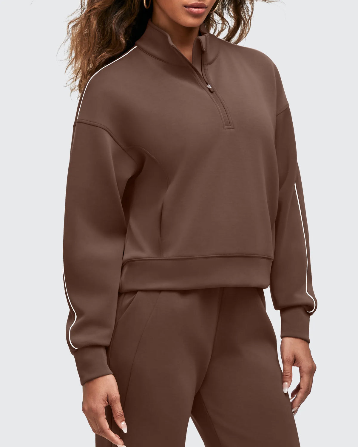 Smoofit Half-Zip White Piping Mock Neck Pullover Sweatshirts
