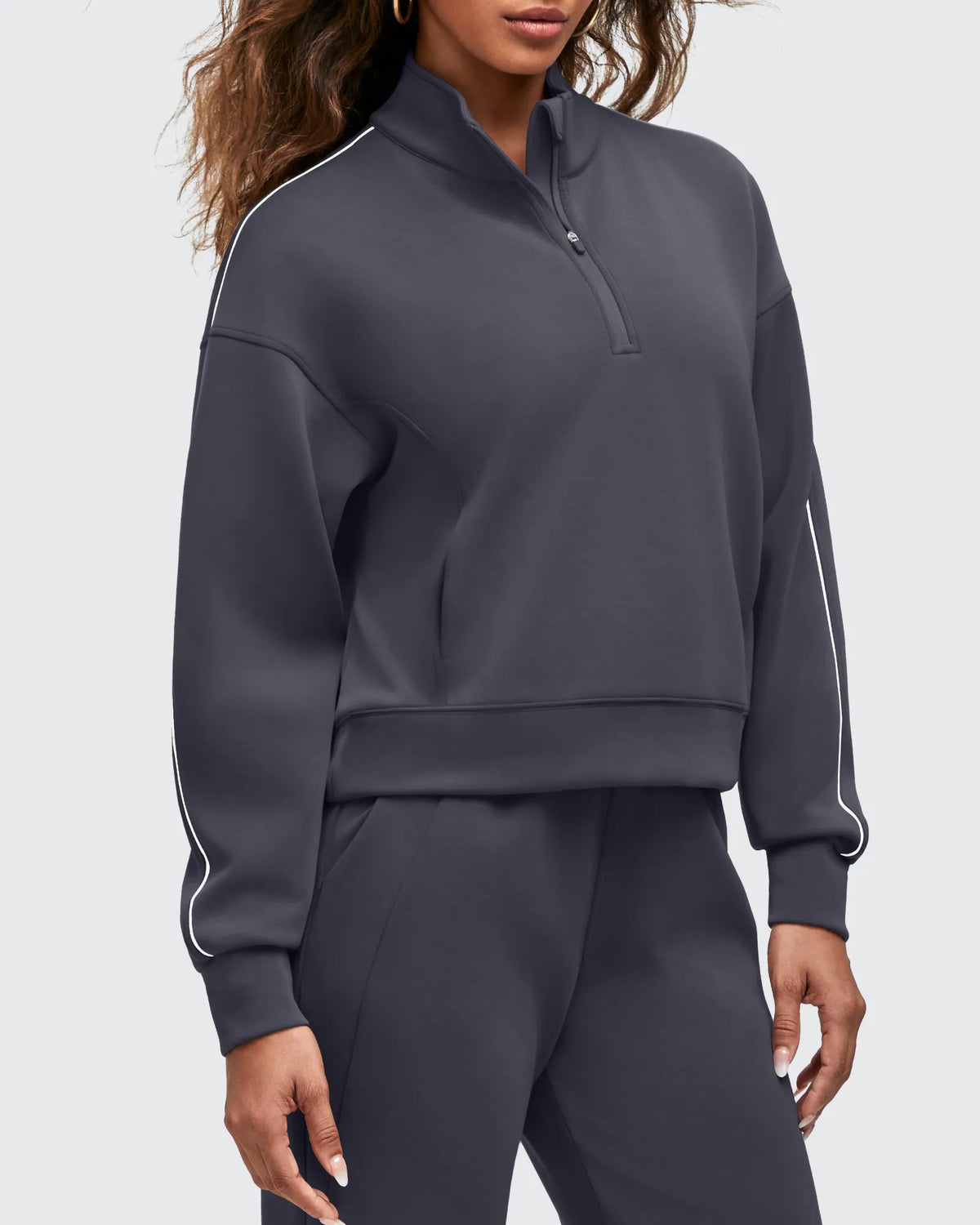 Smoofit Half-Zip White Piping Mock Neck Pullover Sweatshirts