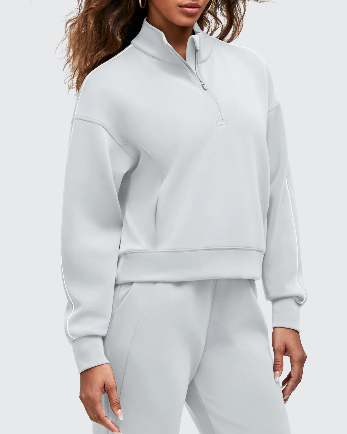 Smoofit Half-Zip White Piping Mock Neck Pullover Sweatshirts