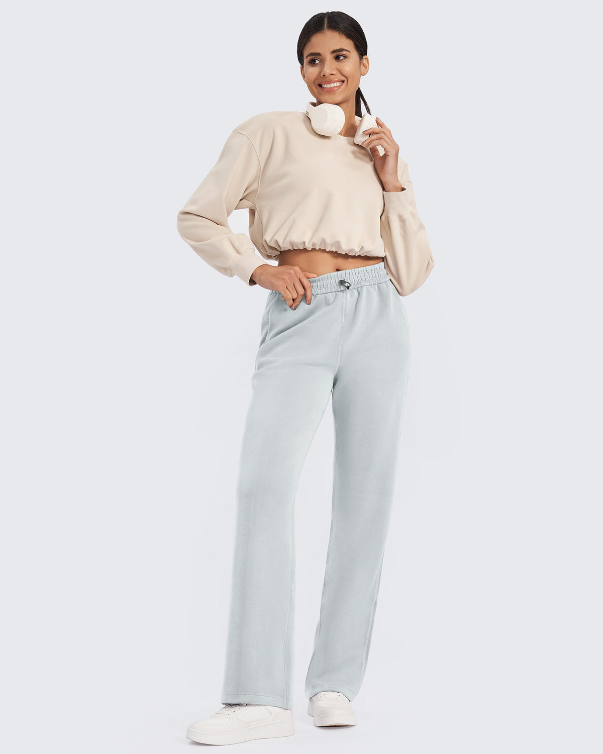 Smoofit Mid-Waist Wide Leg Sweatpants Short